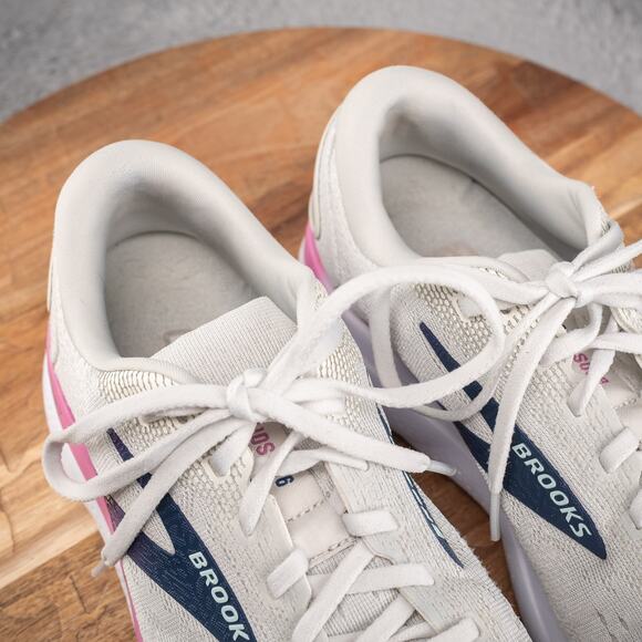 Brooks Ghost 16 Women 9.5 W Gray Mesh Athletic Running Sneakers Lace-Up Low Top - Picture 7 of 10